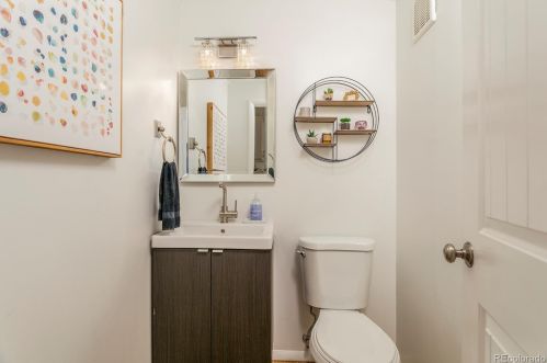 7397 Tamarac St, Englewood CO 80112-1836 exterior