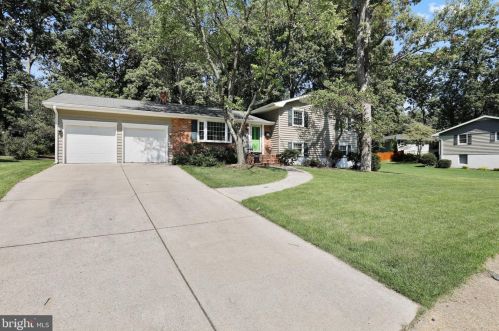 316 Fernwood Dr, Severna Park, MD 21146-2816