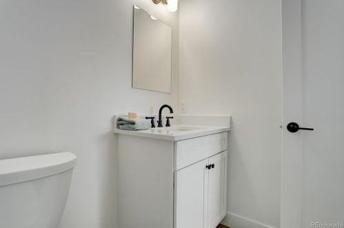 3015 Acoma St, Englewood CO  80110-1509 exterior