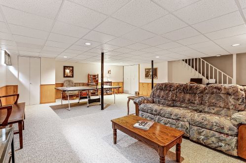 511 Wexford Dr, Lemont IL  60439-6158 exterior