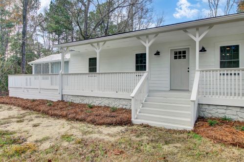 4664 Woodville Rd, Awendaw SC  29429-5903 exterior