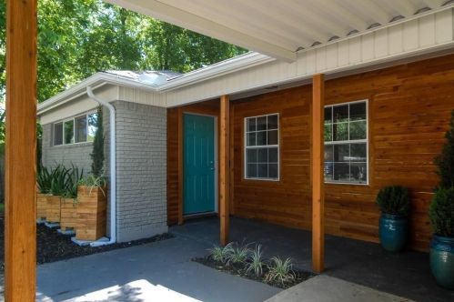 4804 Stephanie Dr, Fort Worth TX  76117-2359 exterior