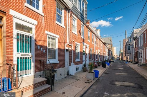 347 Gerritt St, Philadelphia PA  19147-5905 exterior