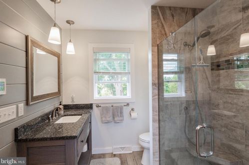 1740 Southport Dr, Lancaster PA  17603-9351 exterior