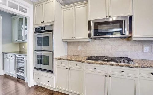 3099 Dickson St, Atlanta GA  30319-2619 exterior