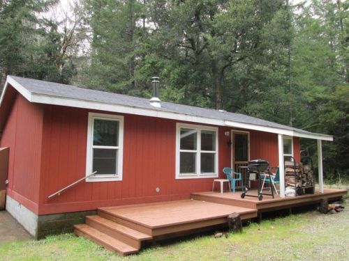 711 Forest Creek Rd, Selma, OR