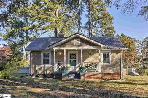 509 Beeks Rd, Belton, SC 29627-8157