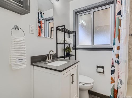 4760 Jason St, Englewood CO 80110-6413 exterior