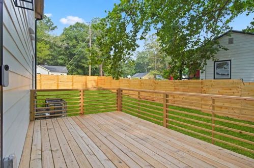 1179 Edgefield Dr, Atlanta GA  30310-3716 exterior