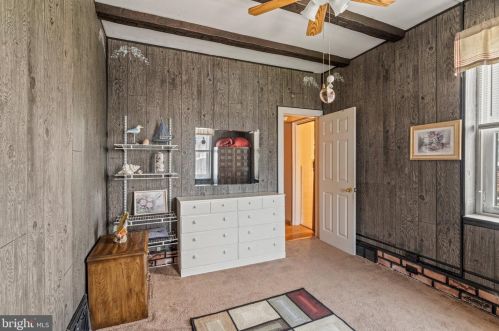 6729 Jackson St, Philadelphia PA  19135-2210 exterior