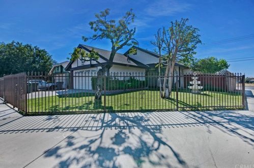 329 Whirlaway St, Perris, CA 92571-2575