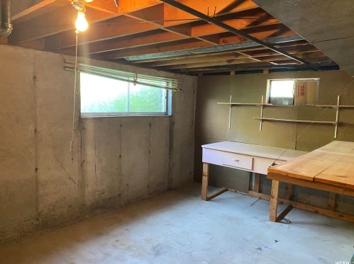 430 700, Perry UT 84302-1619 exterior