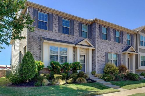 2956 Peyton Brook Dr, Fort Worth, TX 76137-7563