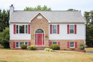 6677 Riverton Rd, Walkertown, NC 27051-9646