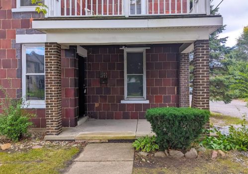 154 Indiana St, Hobart IN  46342-4547 exterior