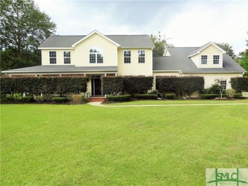 218 Sandpiper Dr, Midway, GA 31320-2505