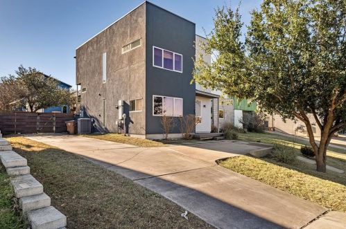 5513 Agatha Cir, Austin TX  78724-6220 exterior