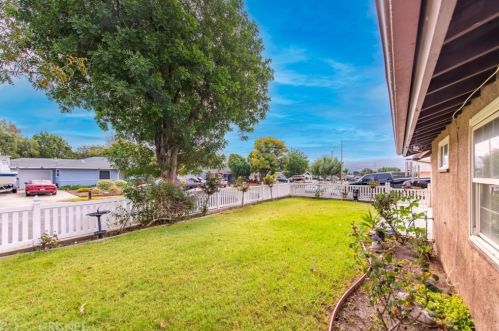2325 Madrone St, Simi Valley, CA 93065-2628