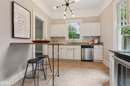 1402 Fairbanks St, Atlanta GA  30310-4348 exterior