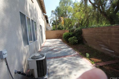 6 Brookhollow, Irvine CA  92602-0788 exterior
