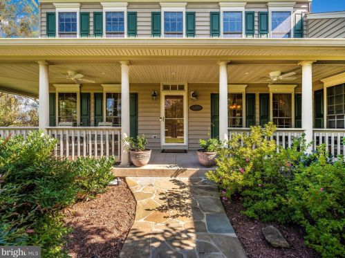 35840 Birch Hollow Ln, Purcellville, VA 20132-2770