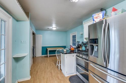 420 Farrer St, Angleton TX 77515-5027 exterior