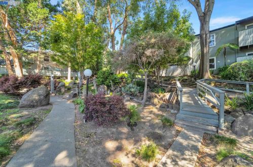 249 Boardwalk Ave, San Bruno, CA 94066-2253
