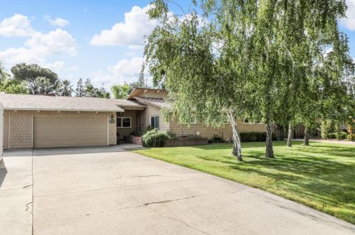 9361 Madeline Dr, Stockton, CA 95212-2014