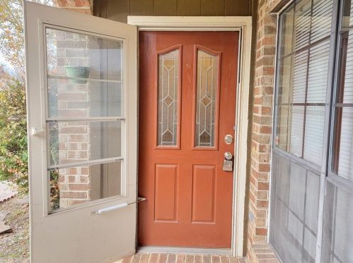 717 Lemons St, Cedar Hill TX 75104-7933 exterior