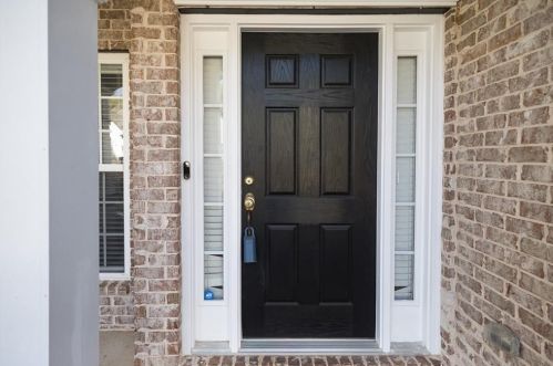 3383 Lantern View Ln, Scottdale, GA 30079-6808