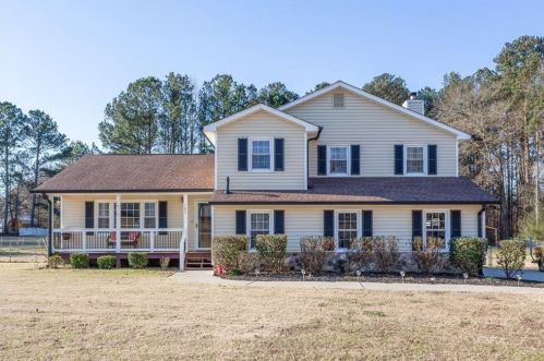 165 White Acres Dr, Stockbridge, GA 30281-2252