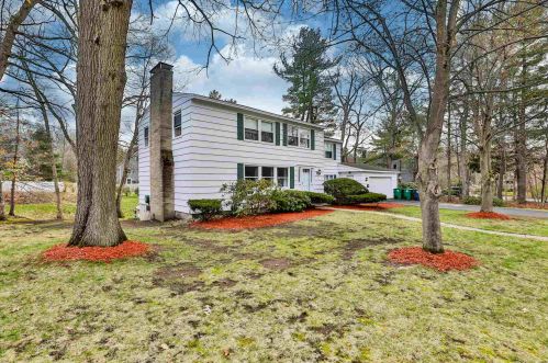 43 Farmington Rd, Nashua, NH 03060-5309