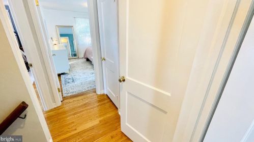 610 Radnor Ave, Tavistock NJ 08033-1005 exterior