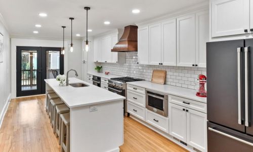 356 Ferguson St, Atlanta GA  30307-2085 exterior
