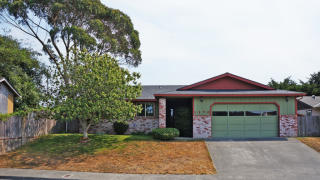 1170 Nelson Way, Mckinleyville, CA 95519-3468