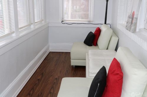 398 Lawrence St, Perth Amboy, NJ 08861-2132