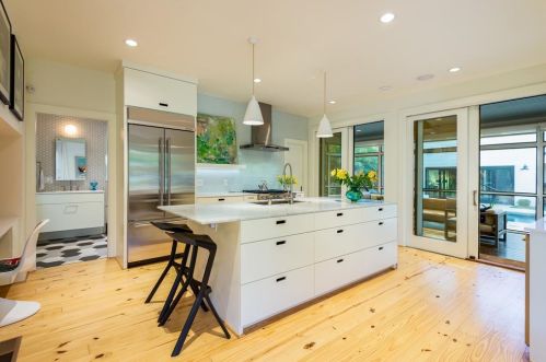 319 Edgefield Ave, Dallas TX  75208-5316 exterior