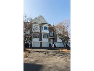 892 Trenton Ln, Minneapolis MN  55441-4498 exterior