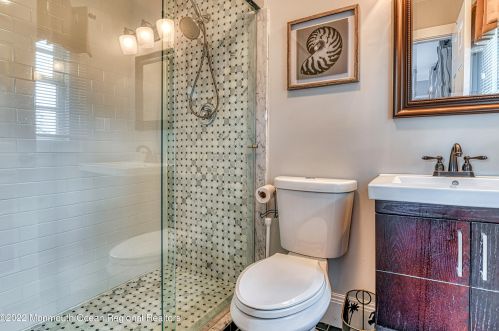 1004 Bergh St, Tinton Falls NJ 07712-6023 exterior