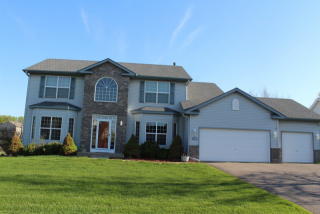 978 Bavaria Hills Ter, Chaska, MN 55318-2722