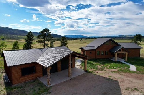 2104 Sigler Dr, Sangre De Cristo Ranches CO exterior