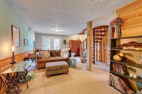 8859 Black Mtn Dr, Conifer CO 80433-9726 exterior