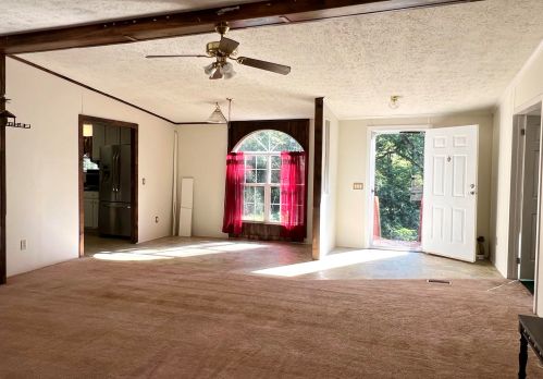 208 Still Forest Pl, Clarkesville, GA 30523-2208