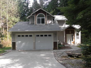 39 Tumbling Water Dr, Bellingham, WA 98229-4445