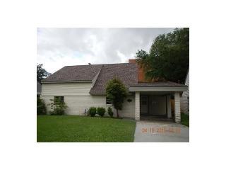 1407 Calder St, Gretna, LA 70053-5636