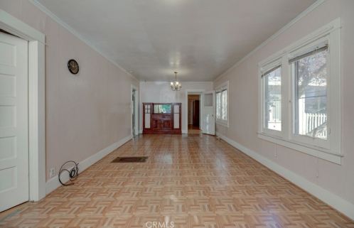 811 Maple St, Glendale CA  91205-1826 exterior