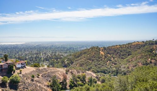 3231 Melendy Dr, San Carlos, CA 94070-3510