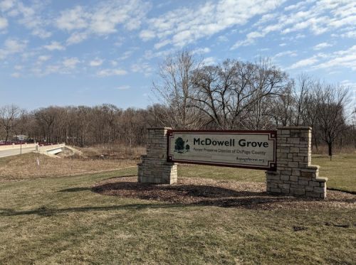 1316 Mc Dowell Rd, Naperville IL  60563-1173 exterior
