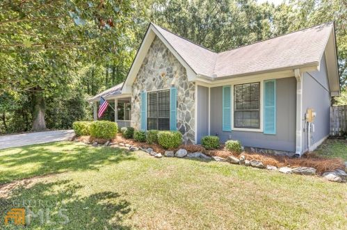 118 Shannon Ln, Lithonia, GA 31028-1252
