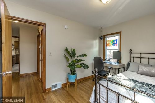 1244 Dl St, Saint Paul MN  55113-3503 exterior